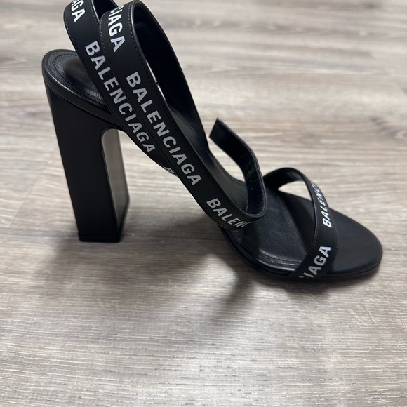 Balenciaga Black Strappy Sandals - Picture 12 of 12